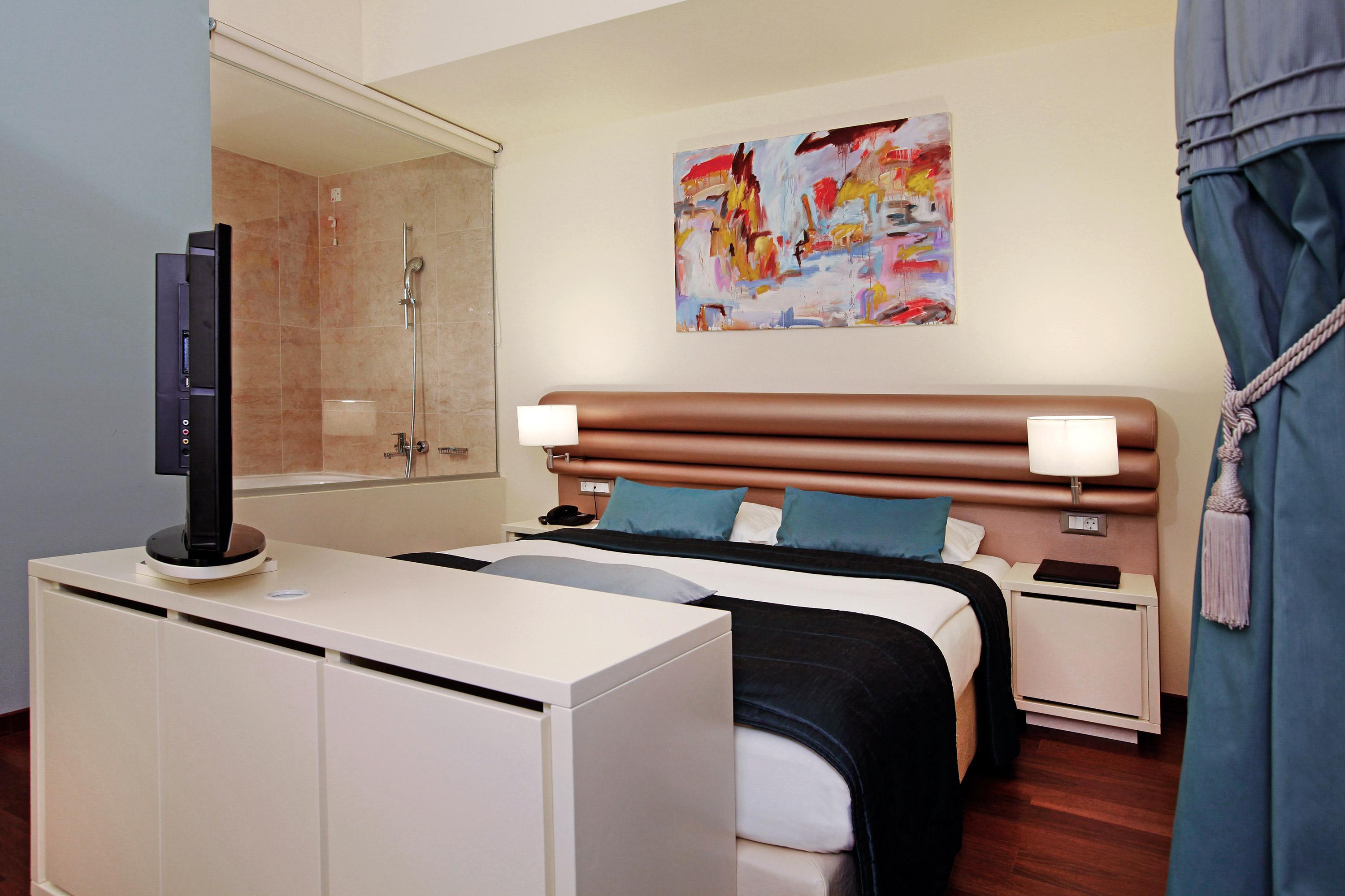 Korkyra Hotel 4*